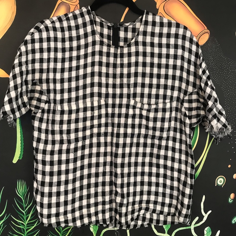 No 6 linen checked top